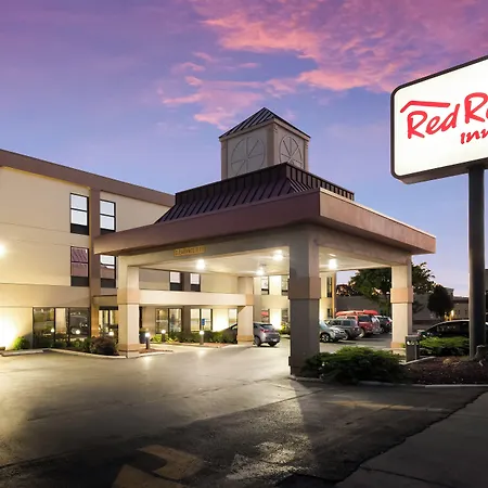 Red Roof Inn & Suites Columbus West Broad